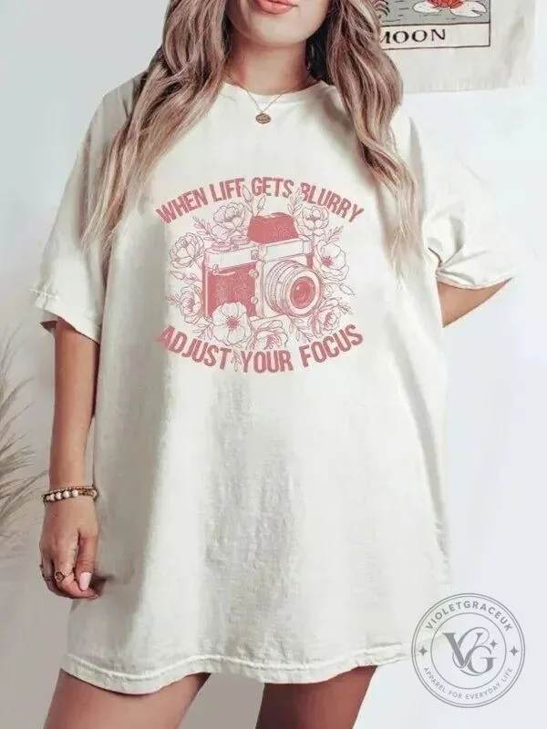 When Life Gets Blurry Adjust Your Focus Vintage Camera Graphic T-Shirt